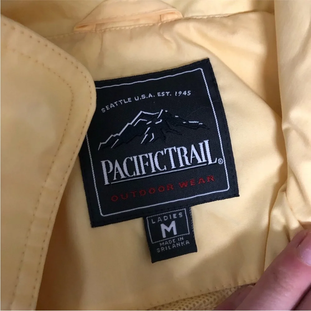 Pacific Trail Light Yellow Raincoat Women’s Size Medium - Picture 5 of 5